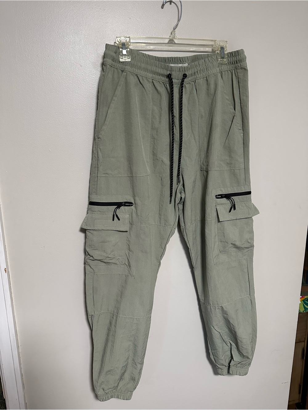 PacSun Women’s Sage Green Cargo Joggers with Black Drawcord